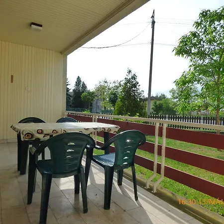 Fabian Apartman-haz Szantod