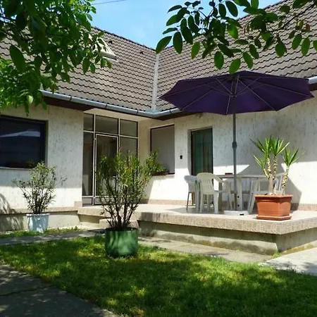 Apartment Fabian Apartman-haz
