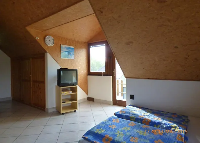 Lägenhet Fabian Apartman-haz *