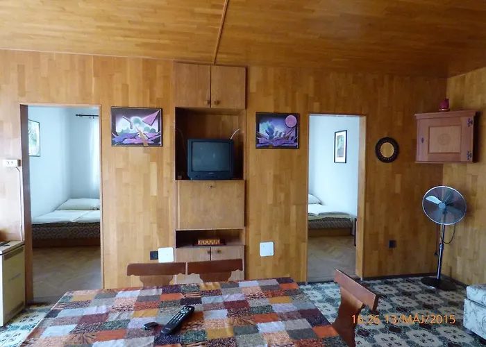 Lägenhet Fabian Apartman-haz